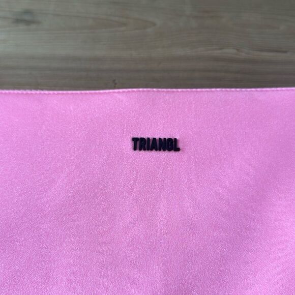 TRIANGL NEOPRENE Swim Travel or Makeup Bag LIGHT PINK NEW - Picture 2 of 5